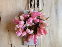 Load image into Gallery viewer, Pink Tulip Wreath
