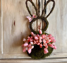 Load image into Gallery viewer, Grapevine and Moss Bunny Wreath
